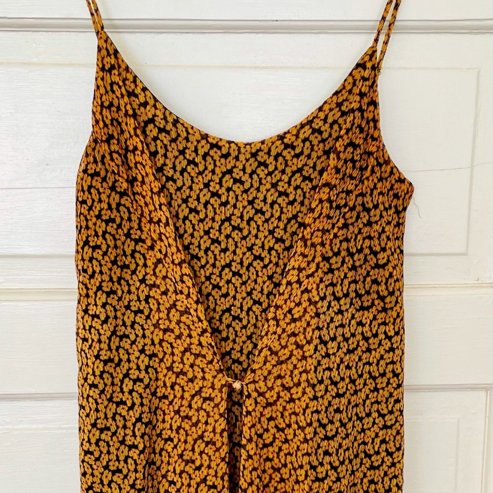 LENON flowing dress with front button